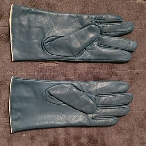 Merona womens leather gloves